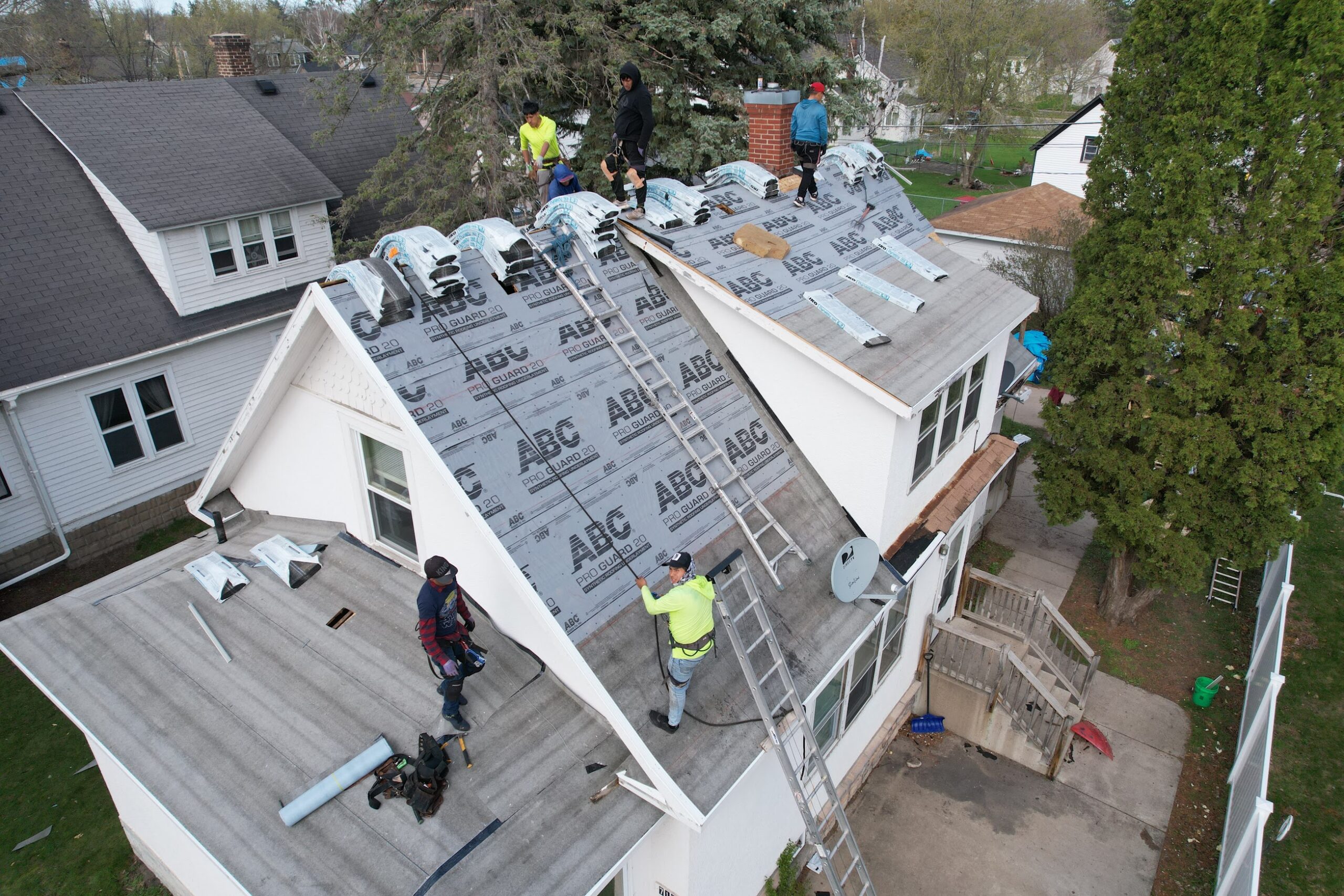 Siding Installation and Replacement Services